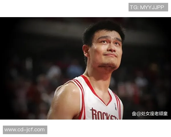 姚明03年以状元身份进入NBA的传奇之路与中国篮球的崛起