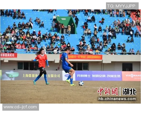 足球明星压腿技巧全解析视频合集助你提升柔韧性与运动表现 足球明星压腿技巧全解析视频合集助你提升柔韧性与运动表现